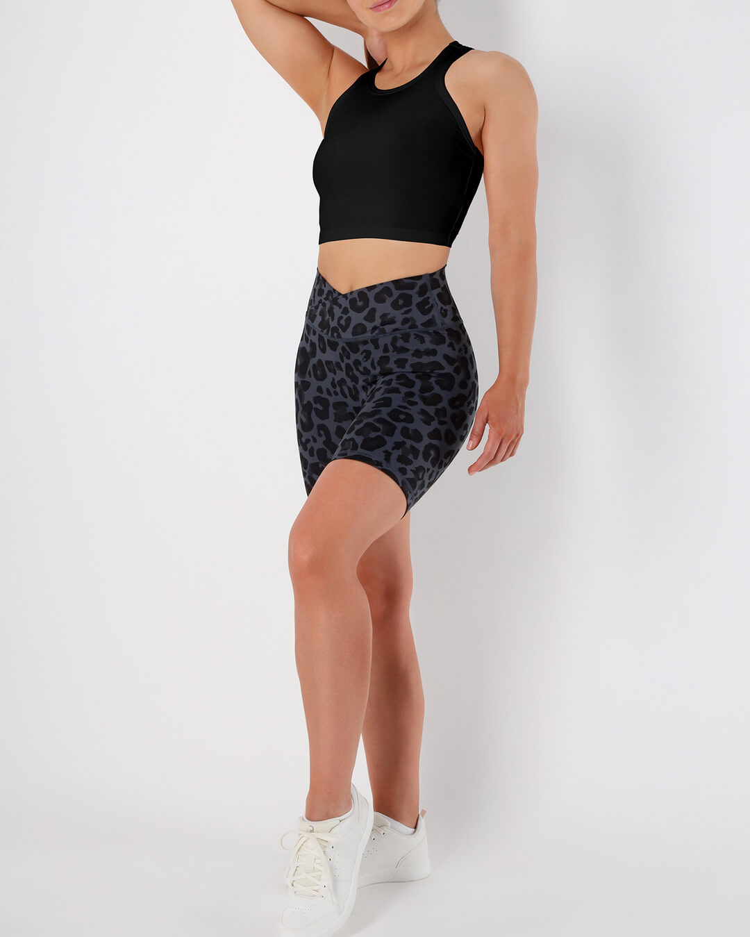 Conjunto Short Venus Leopard + Polera Olympia Black